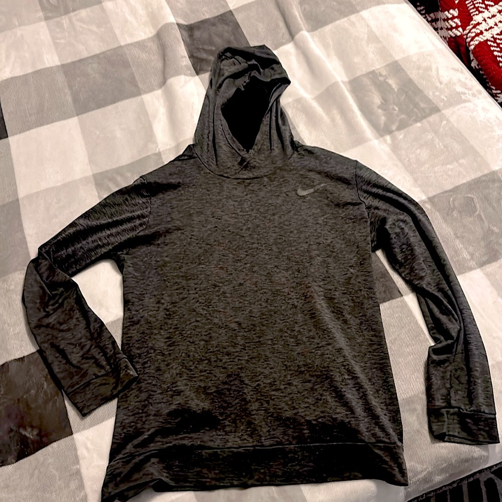 Nike dri-fit athletic-cut long sleeved lightweight hoodie.